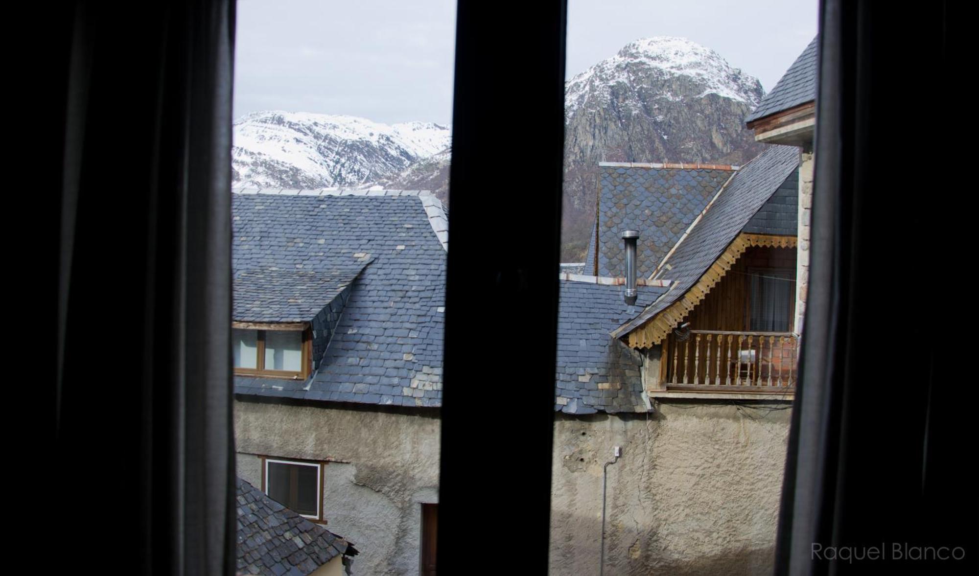 Hotel Saueth Tredós Zimmer foto